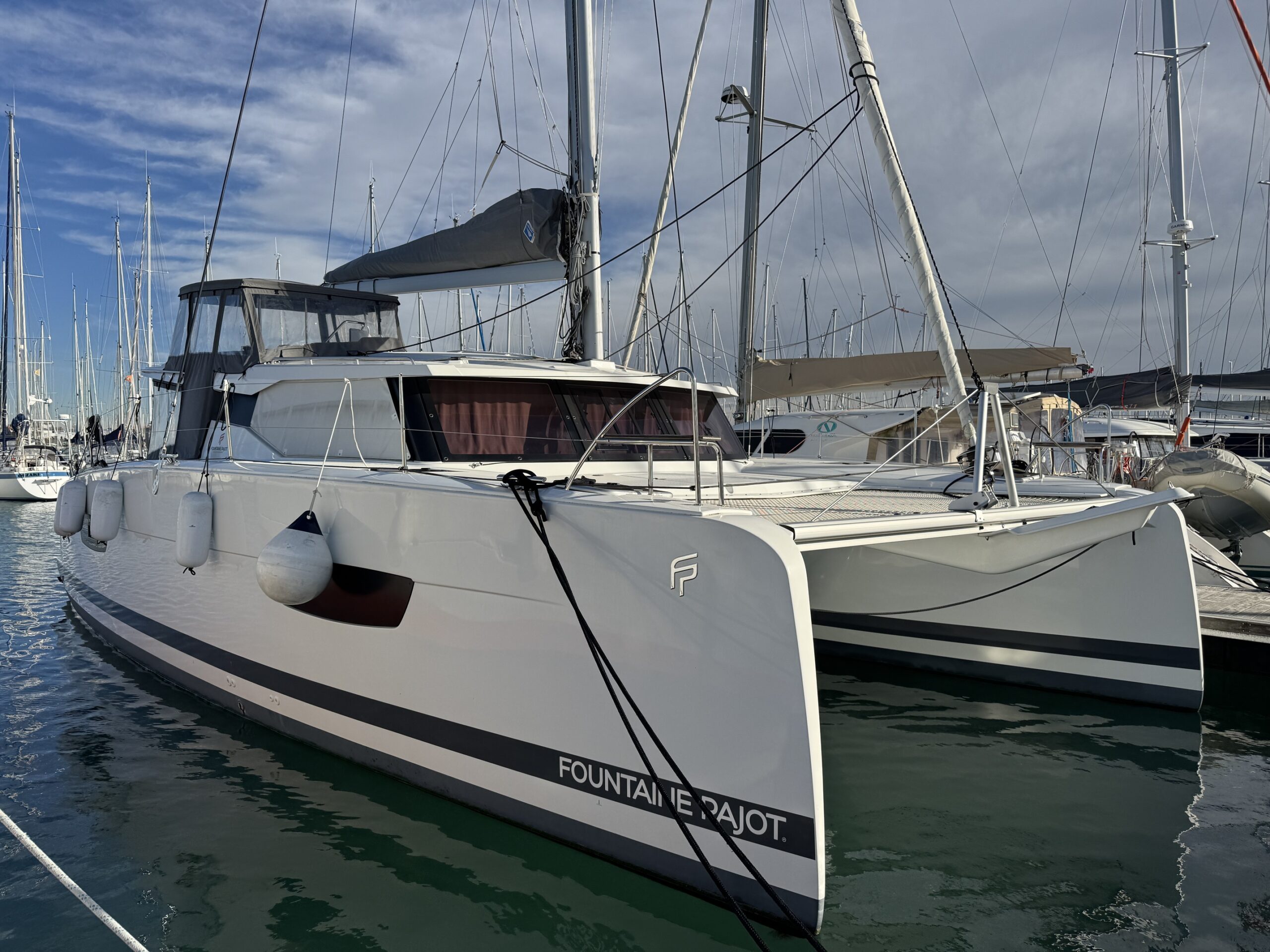 Fountaine Pajot Isla 40 – 3 cab. – Catamaran