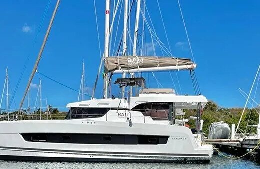 Bali Catspace OW – Catamaran
