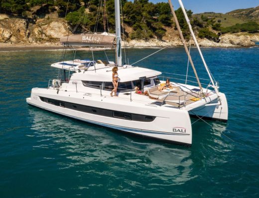 Bali 4.2 – 4 + 1 cab. – Catamaran