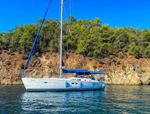 Oceanis Clipper 423 – 3 cab. – Sailing yacht