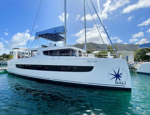 Bali 4.8 – 6 + 1 cab. – Catamaran