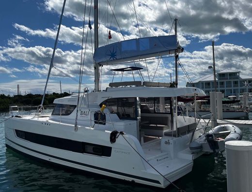 Bali Catspace – Catamaran
