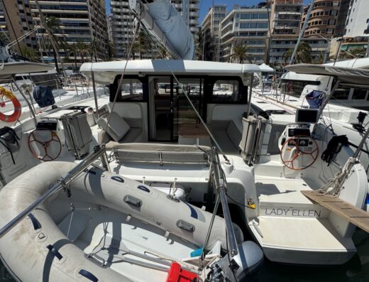 Excess 11 – 4 cab. – Catamaran