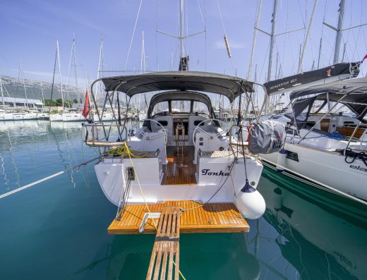 Elan Impression 40.1 – Sailing yacht