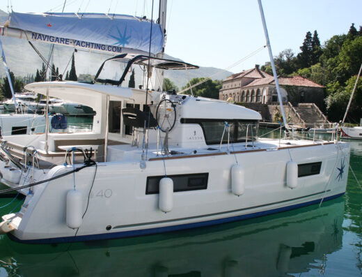 Lagoon 40 – 3 + 2 cab – Catamaran