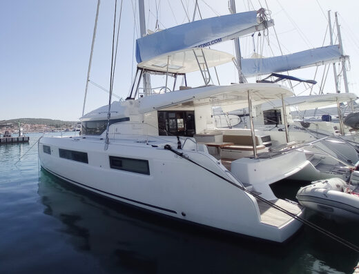 Lagoon 50 – 6 + 1 cab. – Catamaran