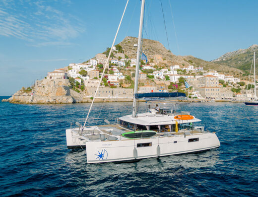 Lagoon 560 S2 – 5 + 1 cab. – Catamaran