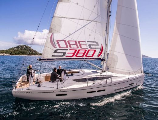 Salona 380 – Sailing yacht