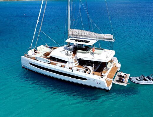 Bali 5.4 – 5 + 2 cab – Catamaran