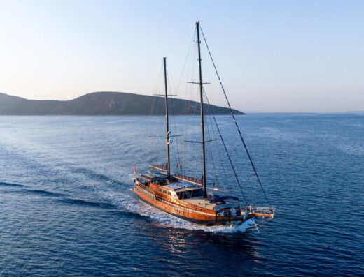 Capricorn 1 – Gulet