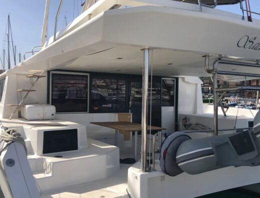 Dufour 48 Catamaran – 5 + 1 cab. – Catamaran