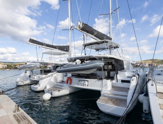 Lagoon 46 – 4 + 2 cab. – Catamaran