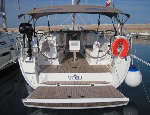 Bavaria Cruiser 41 – 3 cab. – Sailing yacht