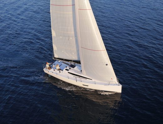 Elan E4 – Sailing yacht