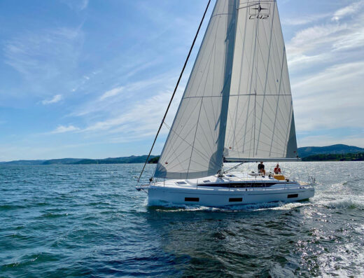 Bavaria C42 – Sailing yacht