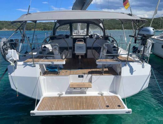 Bavaria C42 – Sailing yacht