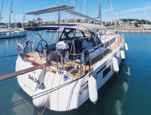 Bavaria C42 Style – Sailing yacht