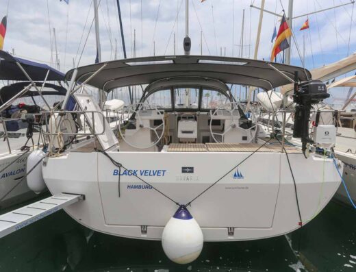 Bavaria C45 – 4 cab. – Sailing yacht
