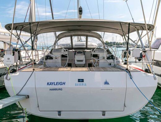 Bavaria C45 – 4 cab. – Sailing yacht