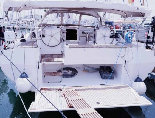 Bavaria C50 Style – 5 + 1 cab. – Sailing yacht