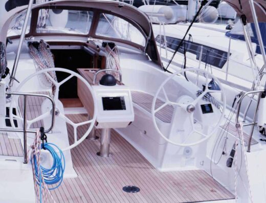 Bavaria Cruiser 34 – 2 cab. – Sailing yacht