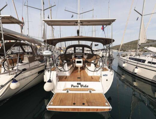 Bavaria Cruiser 37 Style – Sailing yacht