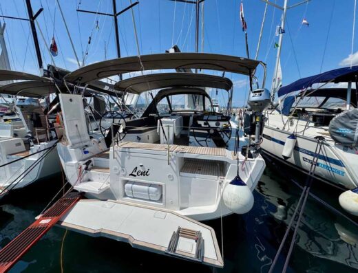 Dufour 41 Performance – 3 cab. – Sailing yacht