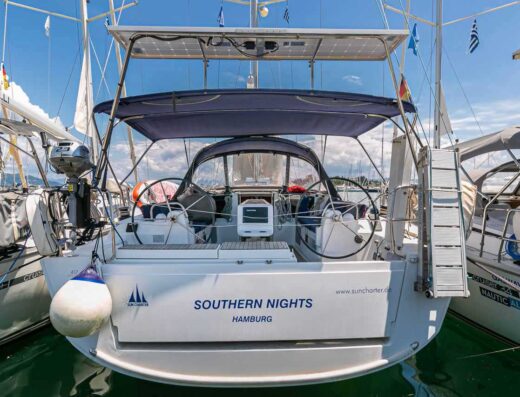 Dufour 412 – Sailing yacht