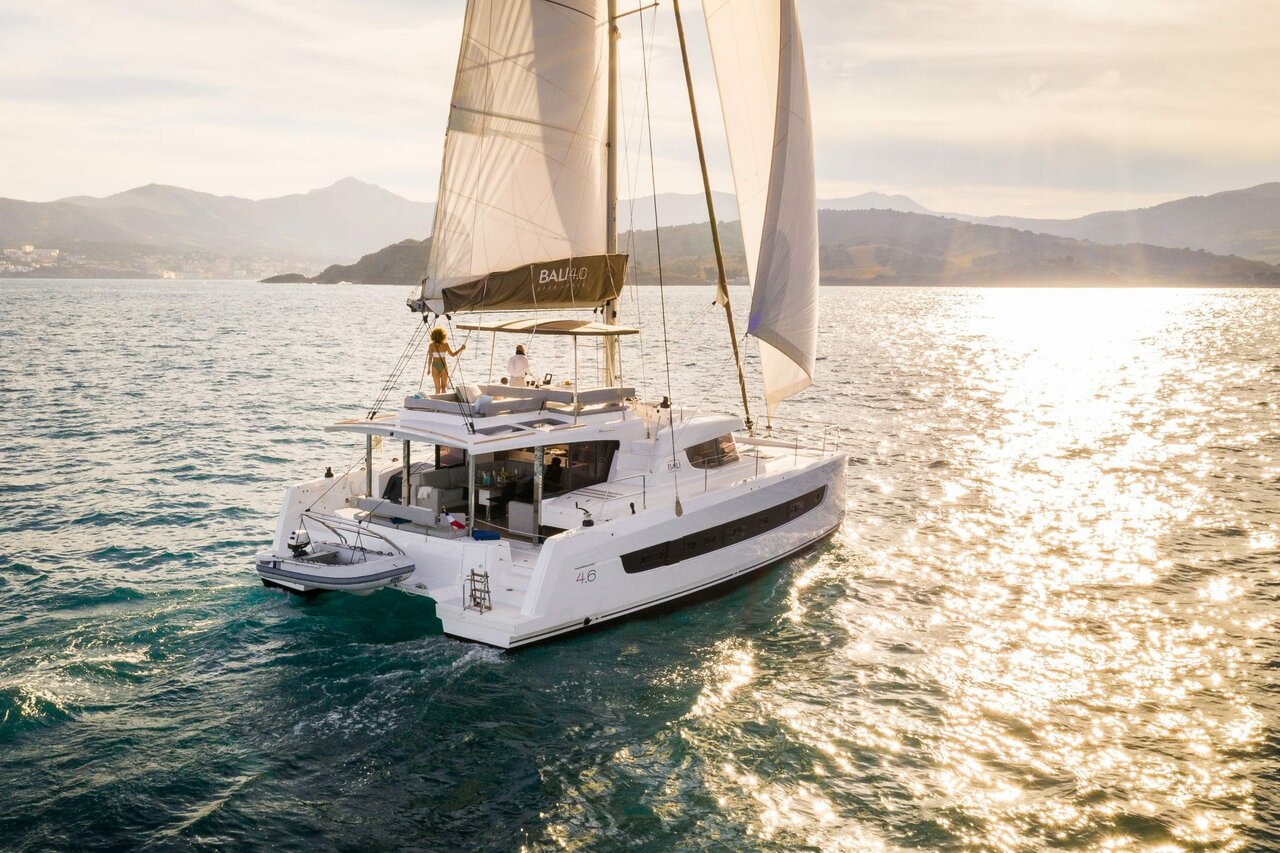 Bali 4.6 – 5 cab. – Catamaran