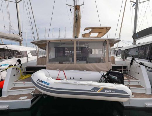 Fountaine Pajot Astrea 42 – 4 + 2 cab. – Catamaran