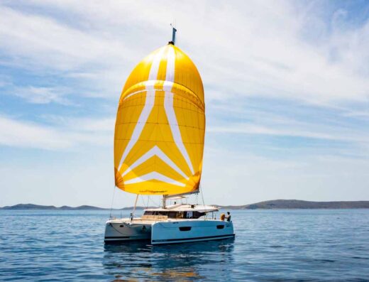 Fountaine Pajot Astrea 42 – 4 + 2 cab. – Catamaran