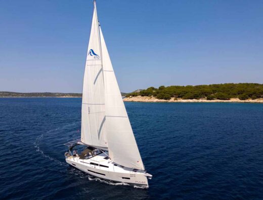 Hanse 410 – Sailing yacht