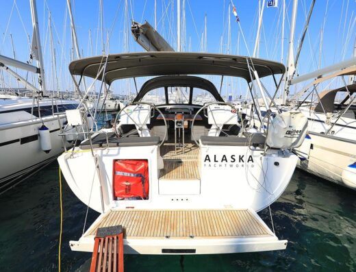 Hanse 455 – Sailing yacht