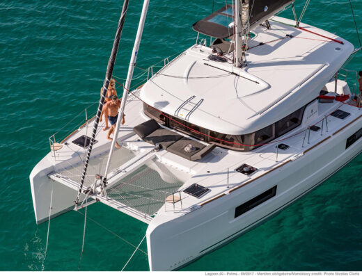 Lagoon 40 – 4 + 1 cab. – Catamaran