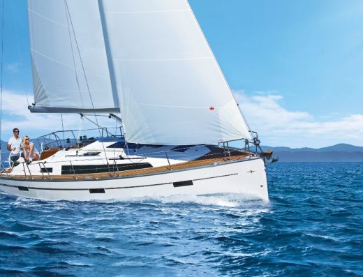 Bavaria Cruiser 37 – 3 cab. – Sailing yacht