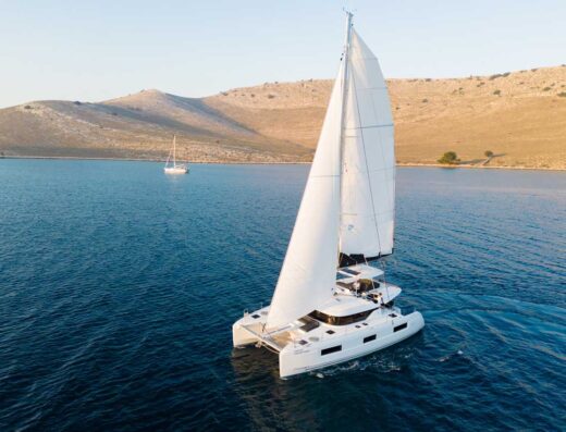 Lagoon 46 – 4 + 2 cab. – Catamaran