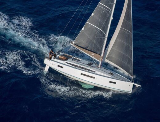 Sun Odyssey 410 – 3 cab. – Sailing yacht