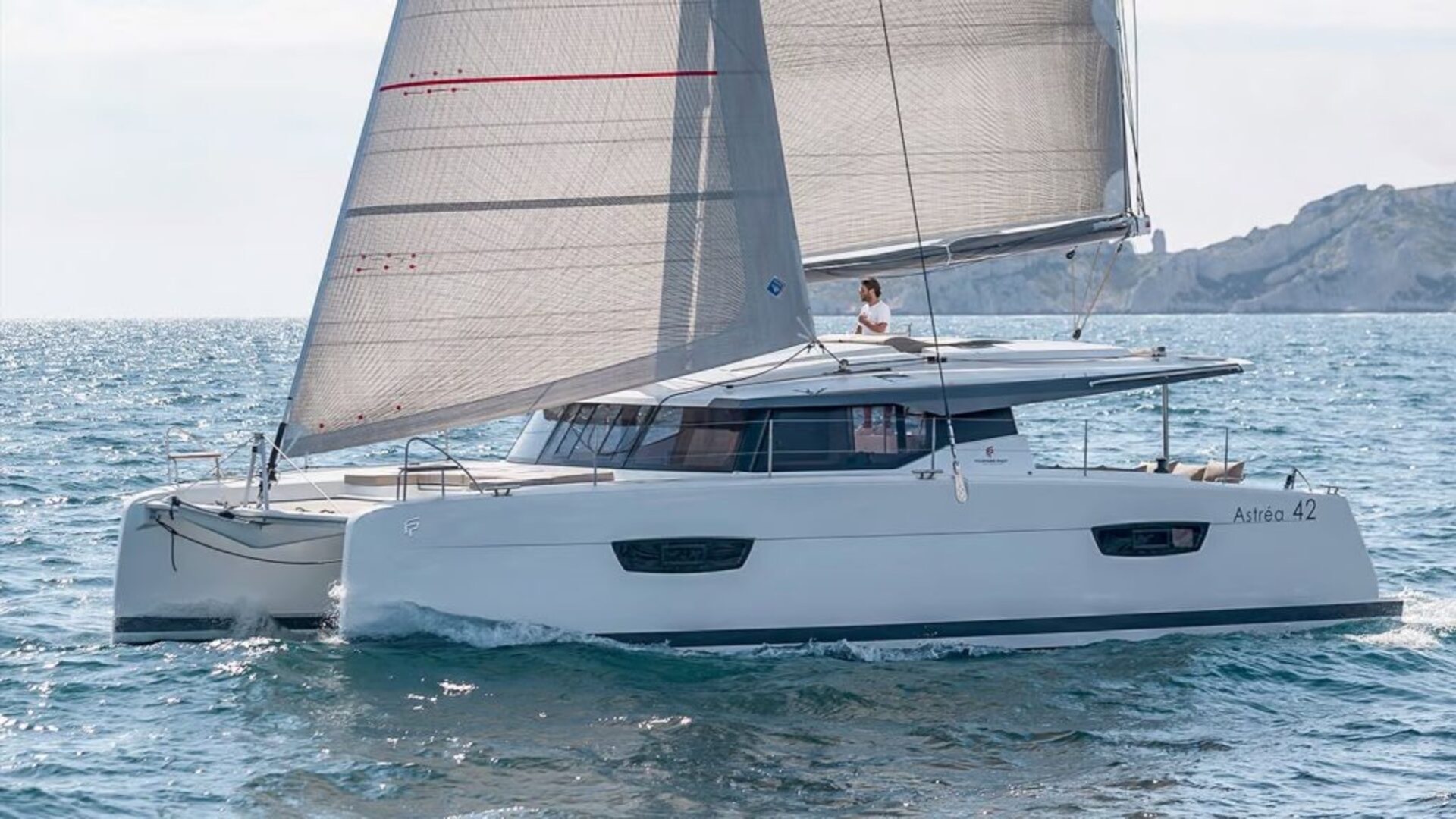 Fountaine Pajot Astrea 42 – 4 + 2 cab. – Catamaran