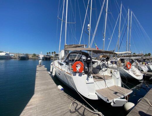 Sun Odyssey 519 – 5 + 1 cab. – Sailing yacht