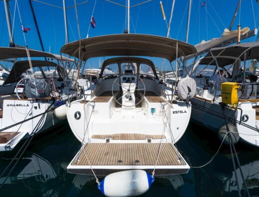 Bavaria Cruiser 36 – Sailing yacht