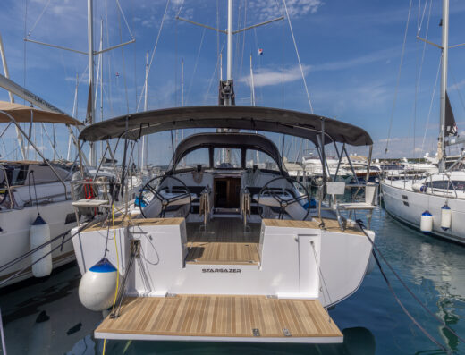 Elan Impression 45 – 3 cab. – Sailing yacht