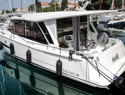Greenline 39 – Motor yacht
