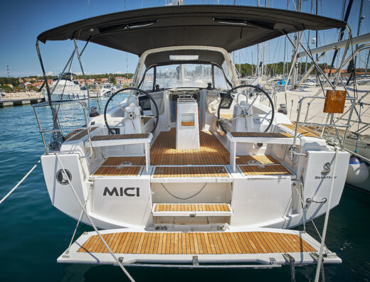 Oceanis 38.1 – Sailing yacht