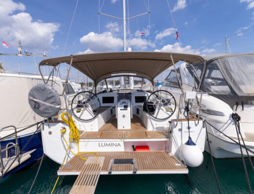 Sun Odyssey 410 – 3 cab. – Sailing yacht