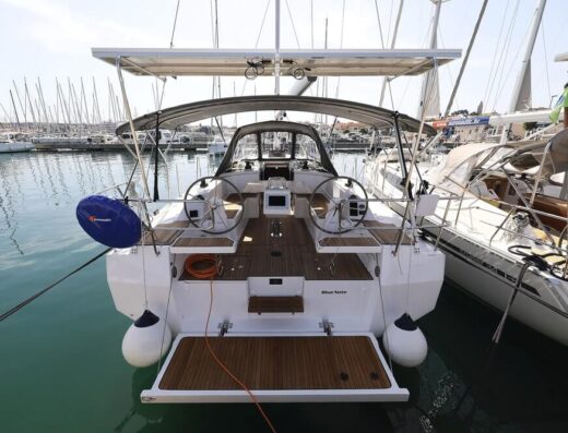 Bavaria C38 – Sailing yacht