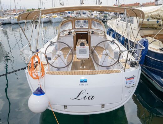 Bavaria Cruiser 34 – 2 cab. – Sailing yacht