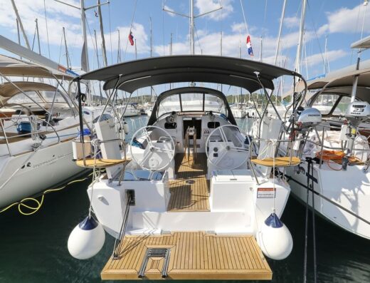 Elan Impression 40.1 – Sailing yacht