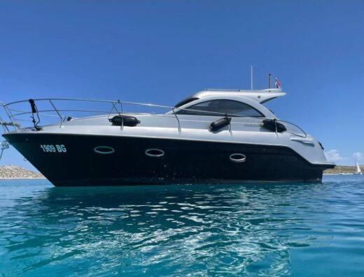 Mirakul 30 – Motor boat