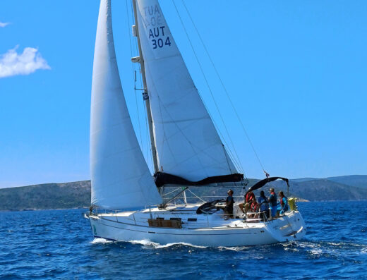 Dufour 44 – 4 cab.* – Sailing yacht