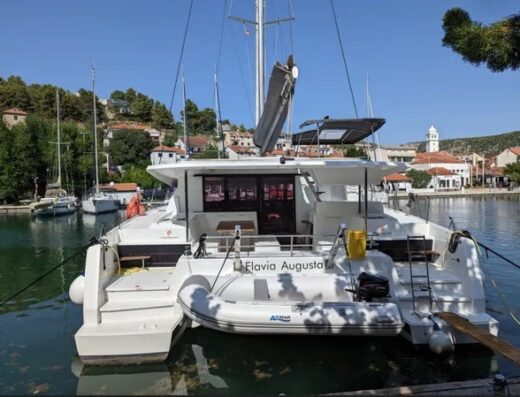 Fountaine Pajot Astrea 42 – Catamaran